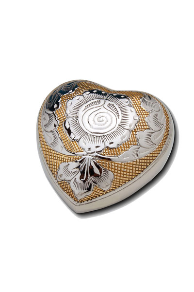 Heart-shaped keepsake, flower decoration.